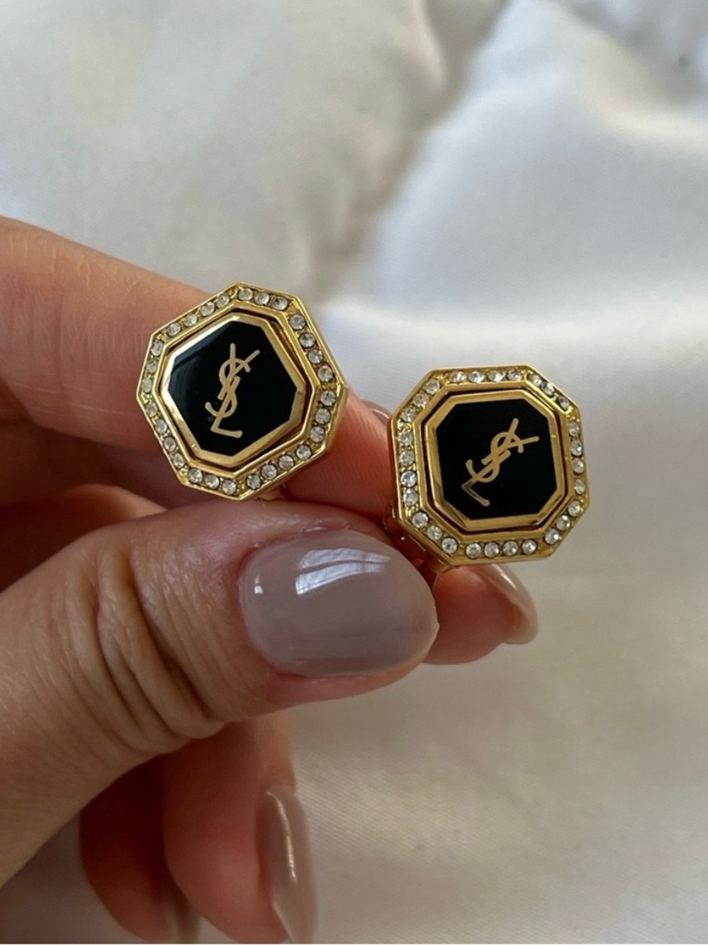 YSL Yves Saint Laurent Vintage Black & Gold Clip On Pendant Earrings w/ Crystals - Picture 14 of 17